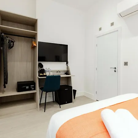 Upper Berkeley Hotel London Room photo