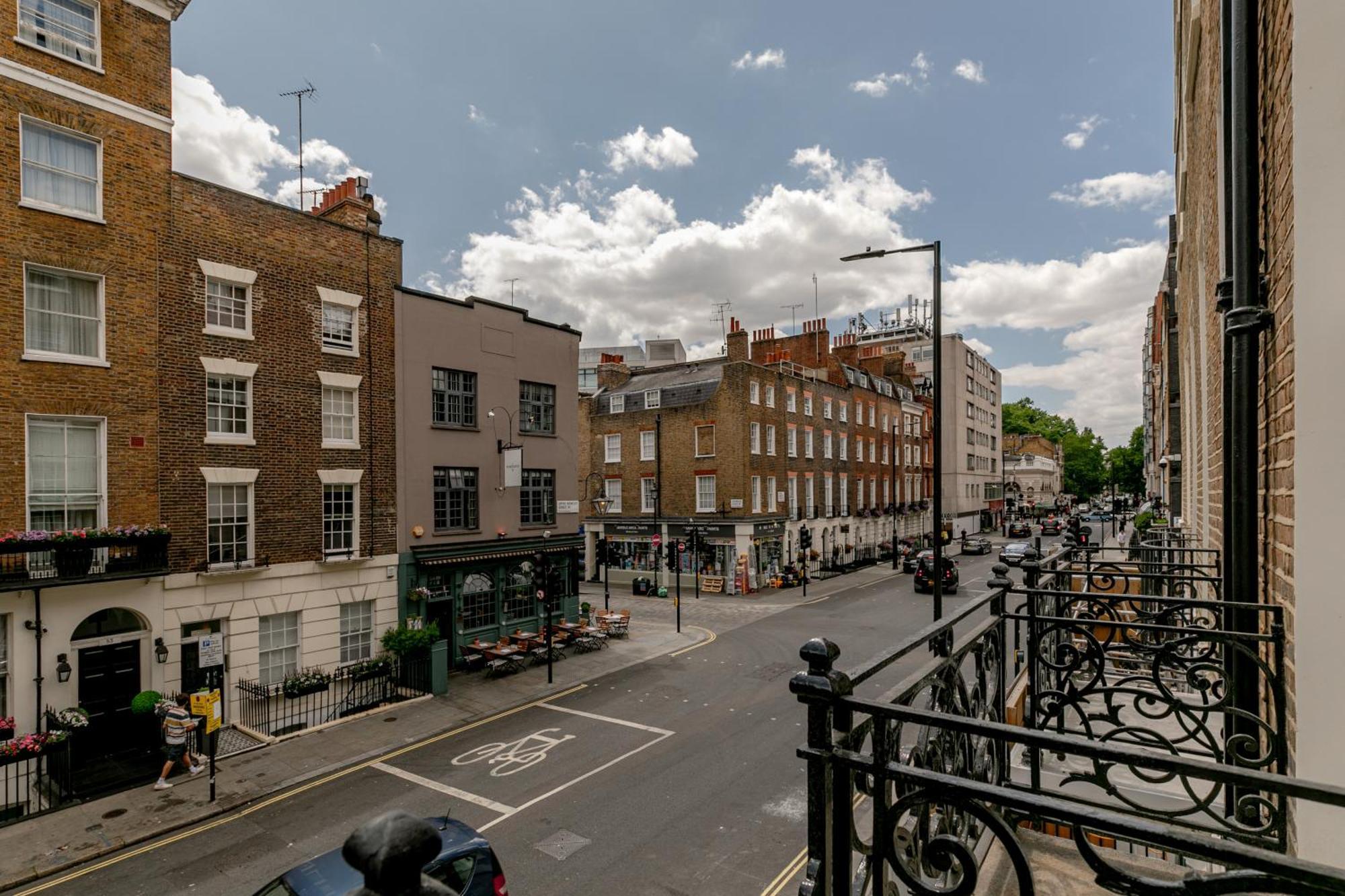 Upper Berkeley 3* Londra